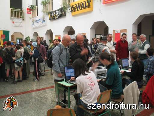 2-vitezlo-tura-valogatas-128.jpg