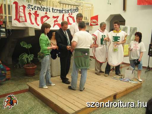 2-vitezlo-tura-valogatas-246.jpg