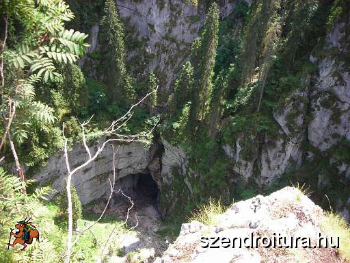 33-Csodavar-aljan-levo-barlang.JPG