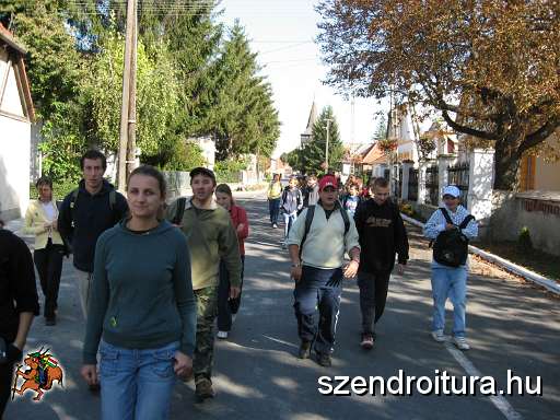 V-szendro-korul-gyalogszerrel-010.jpg