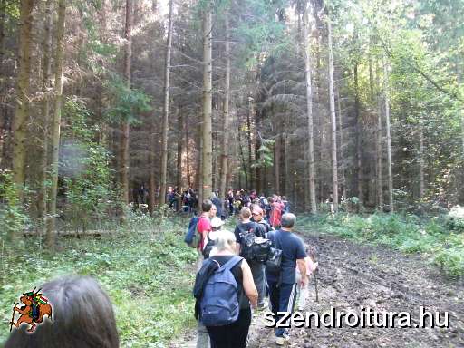V-szendro-korul-gyalogszerrel-017.JPG