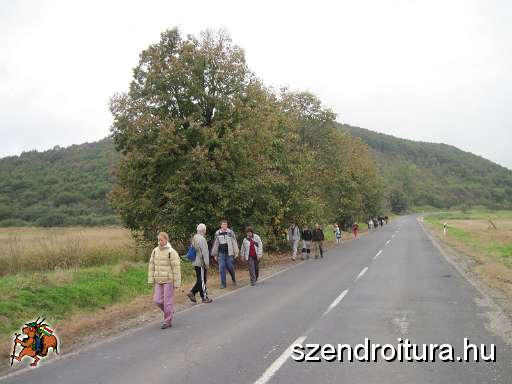 20101002-Szkgy-vtt-kenus-02.jpg