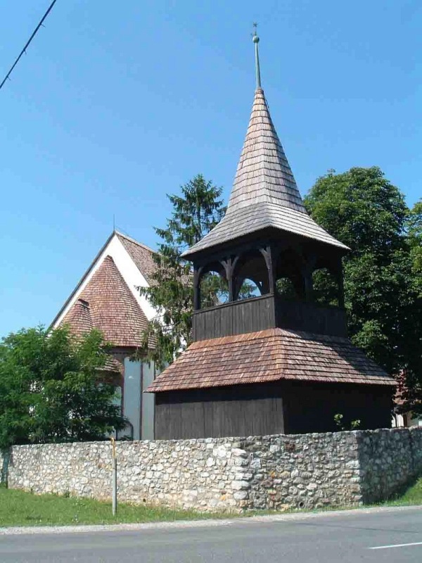 Szalonnai református templom Árpád-kori körtemplom